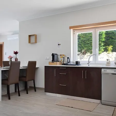 Flor Rosa Piscina E Jacuzzi *