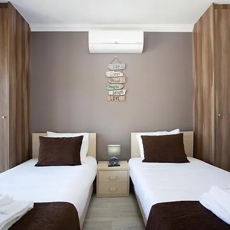 Вилла Flor Rosa Piscina E Jacuzzi