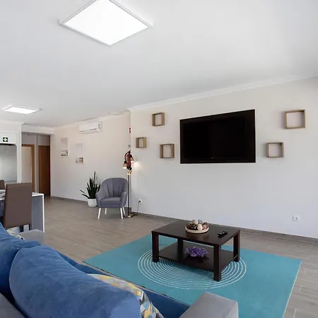 Flor Rosa Piscina E Jacuzzi Вилла